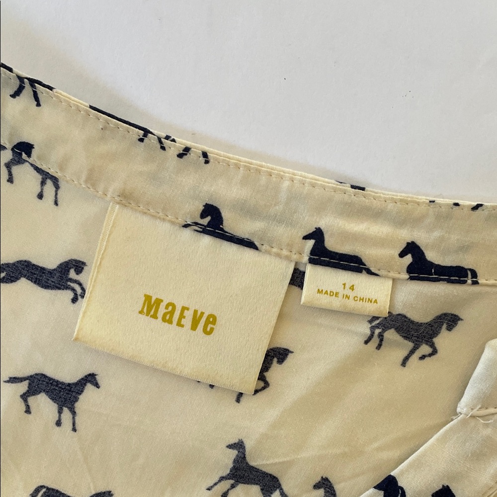 Maeve Cream and Navy Horse Pattern Long Sleeve Button- Up Blouse - Size 14 - Picture 5 of 5
